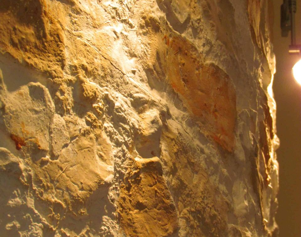 Marsalla steinwand ocker rund