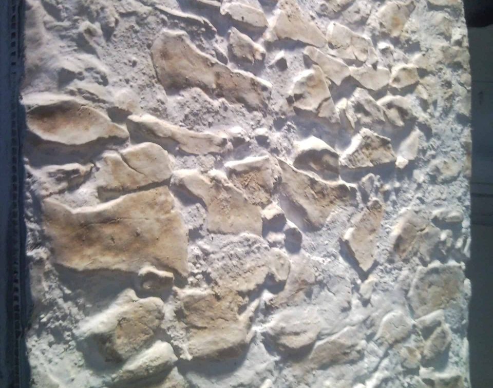 Mediterrane Steinwand Marsalla