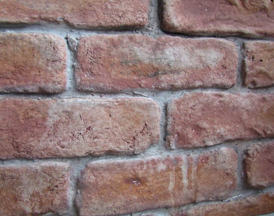 Steinwand Ziegelmanhatten unbearbeitet