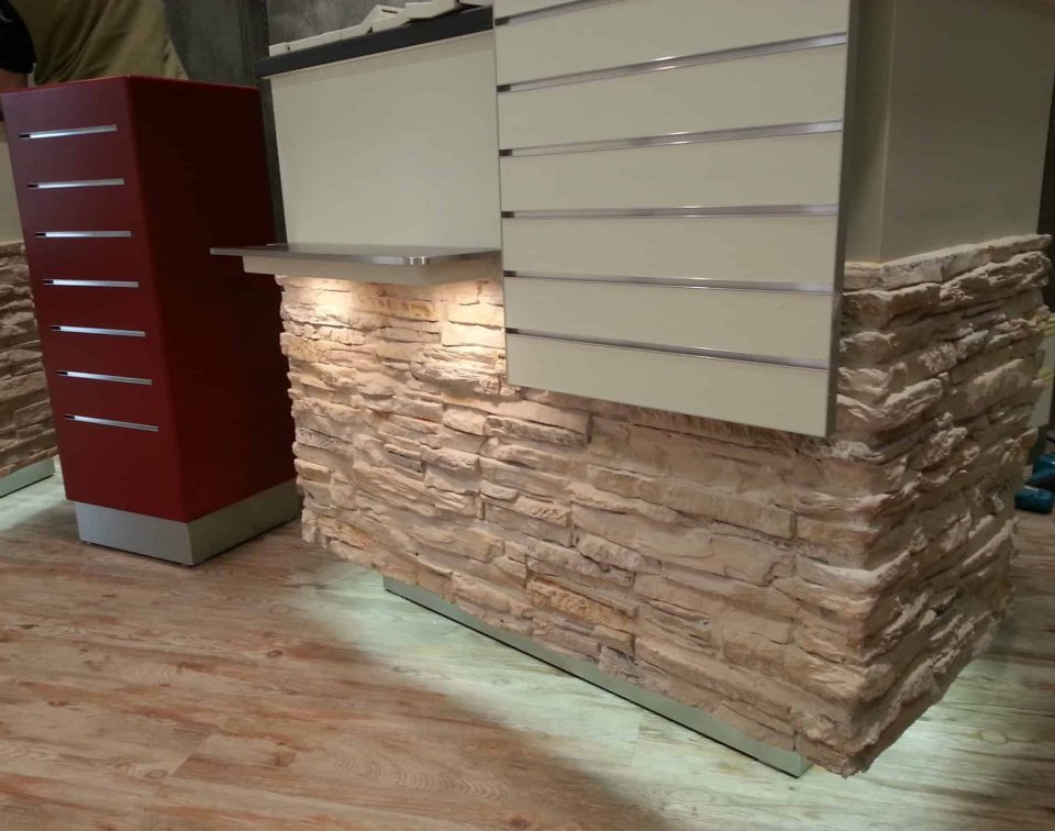 kunststeinpaneele-versailles-creme-apotheke-koenigsbach (4)